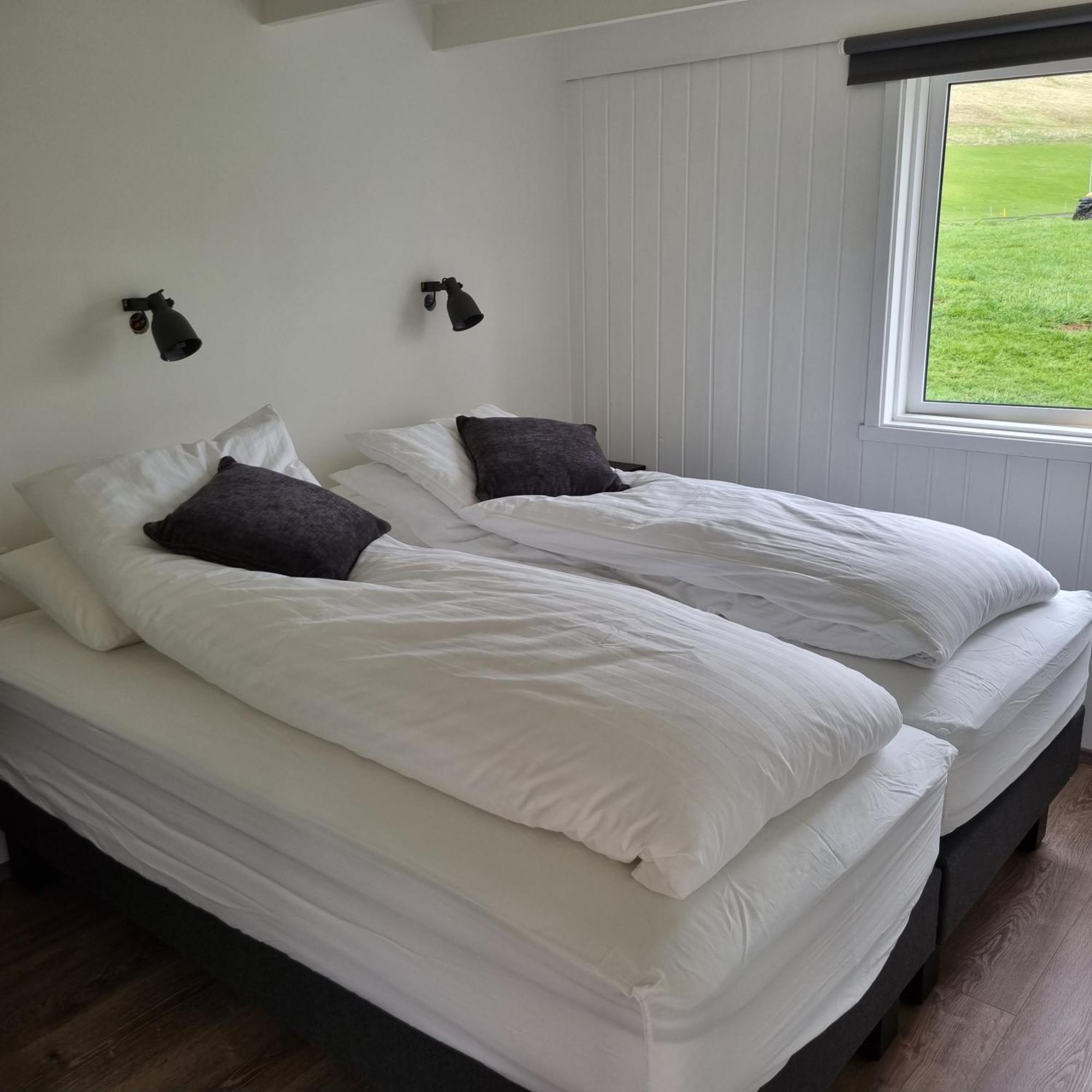 Cottage - Two Bedrooms Блёндюоус Номер фото
